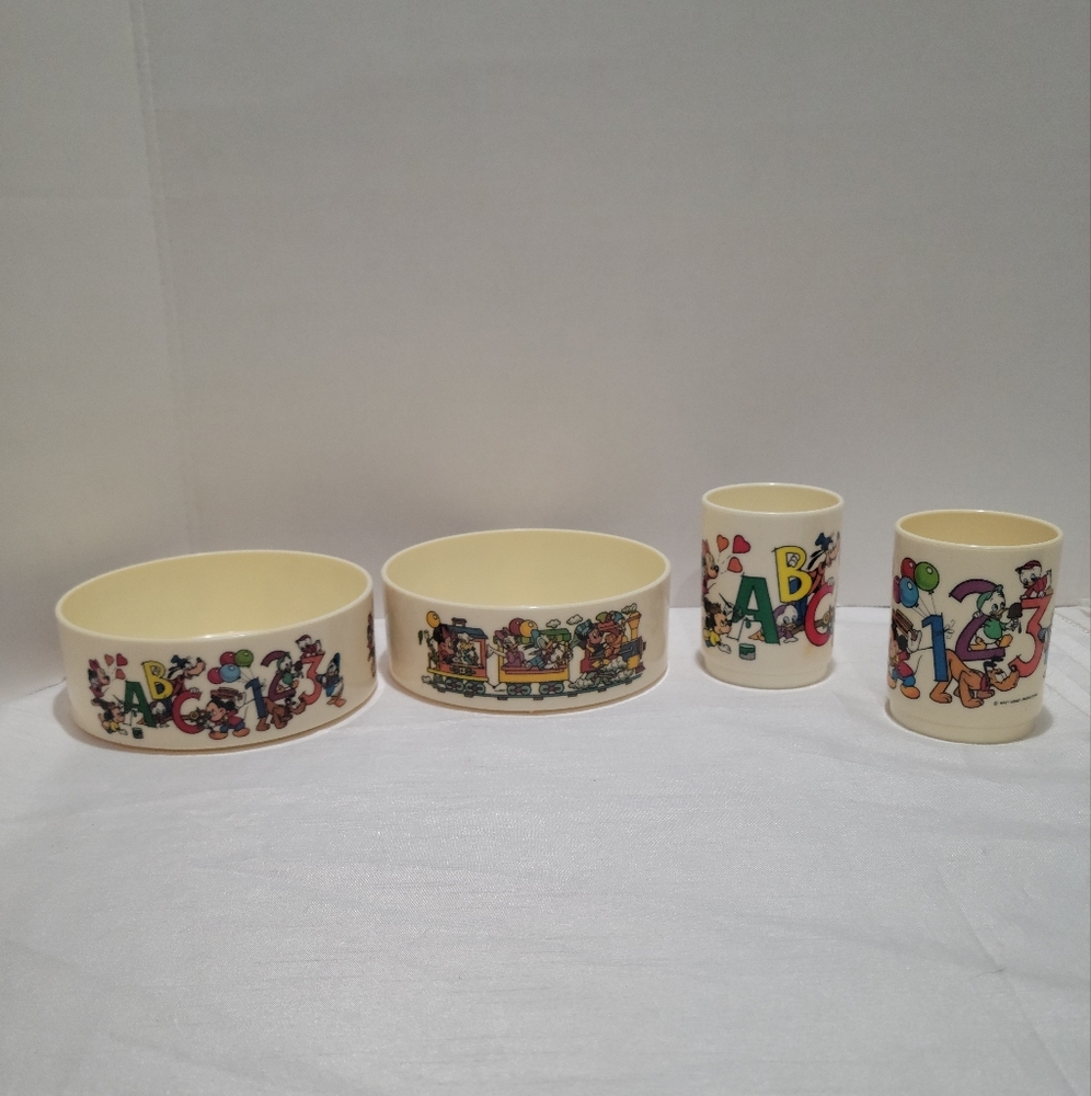 Vintage superseal walt disney abc123 locomotive train childrens cereal bowl cup